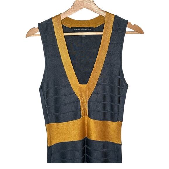 French Connection Slate Gray Blue Sleeveless V-Neck Bandage Sheath Dress 6 - Picture 3 of 5